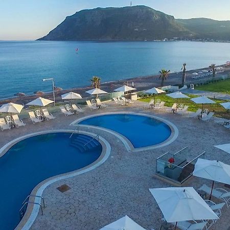 Royal Bay Suites Kéfalos エクステリア 写真