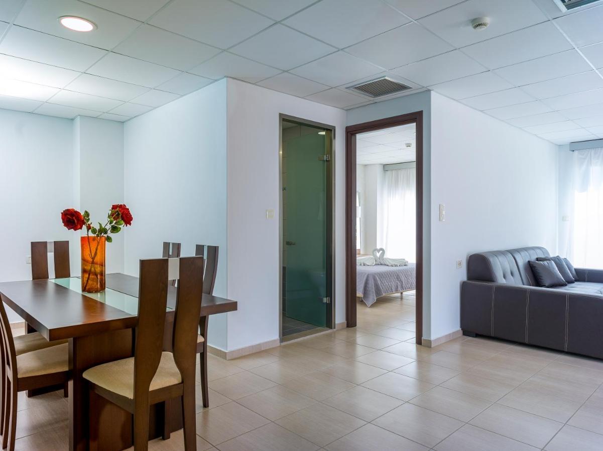 Royal Bay Suites Kéfalos エクステリア 写真