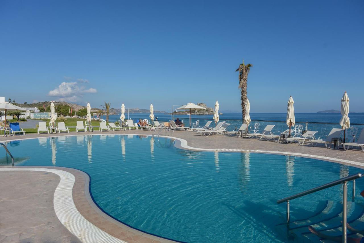 Royal Bay Suites Kéfalos エクステリア 写真