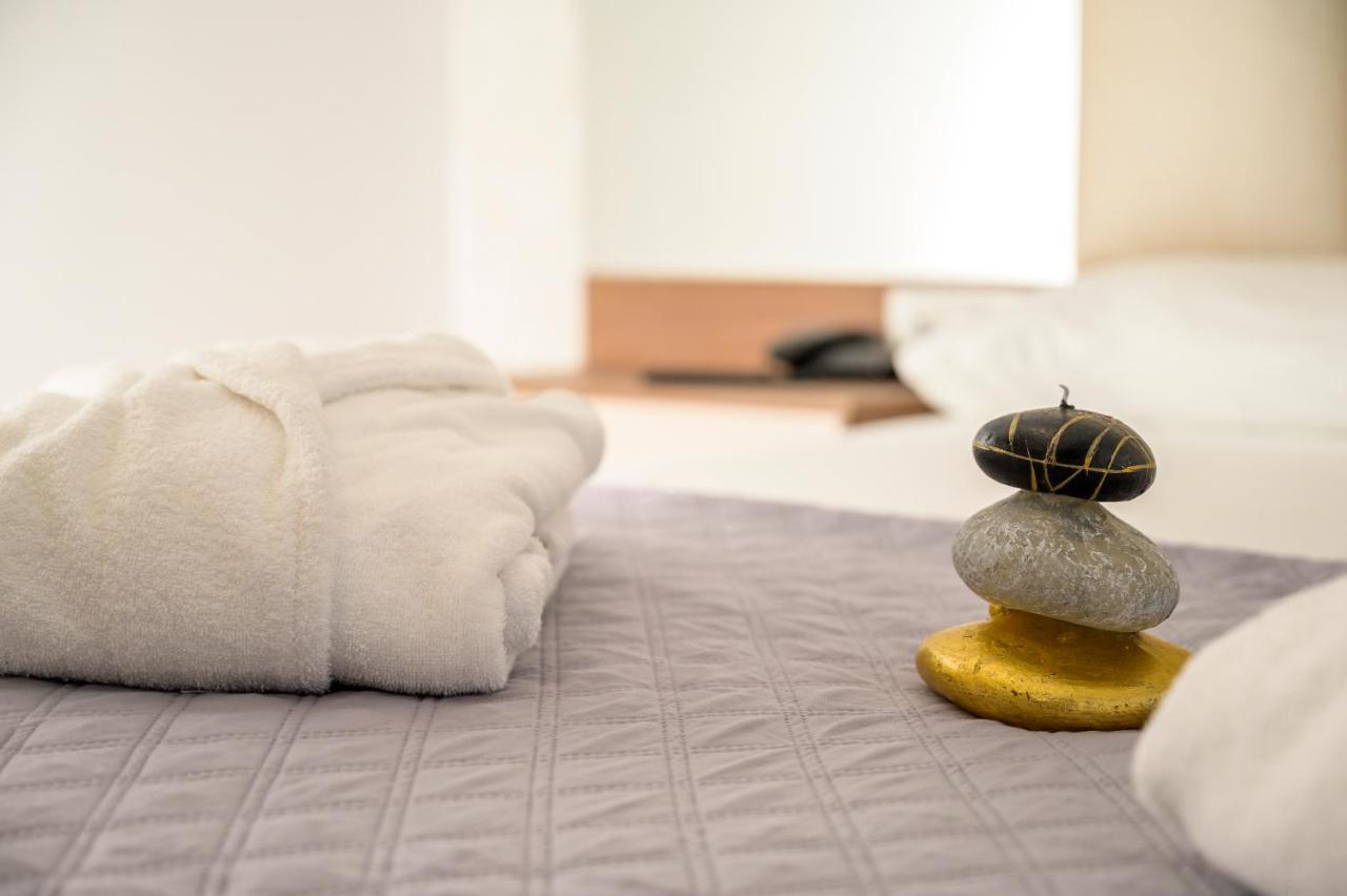 Royal Bay Suites Kéfalos エクステリア 写真