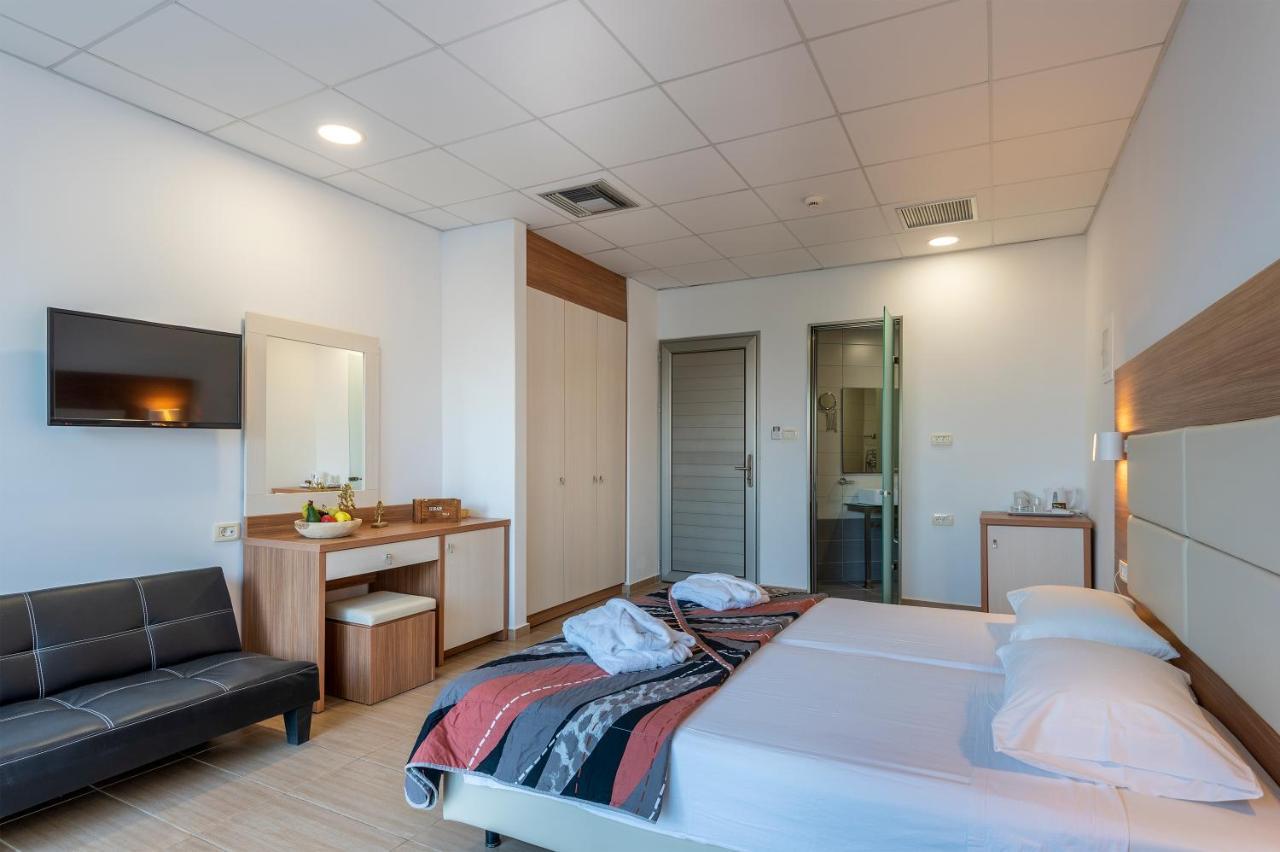 Royal Bay Suites Kéfalos エクステリア 写真