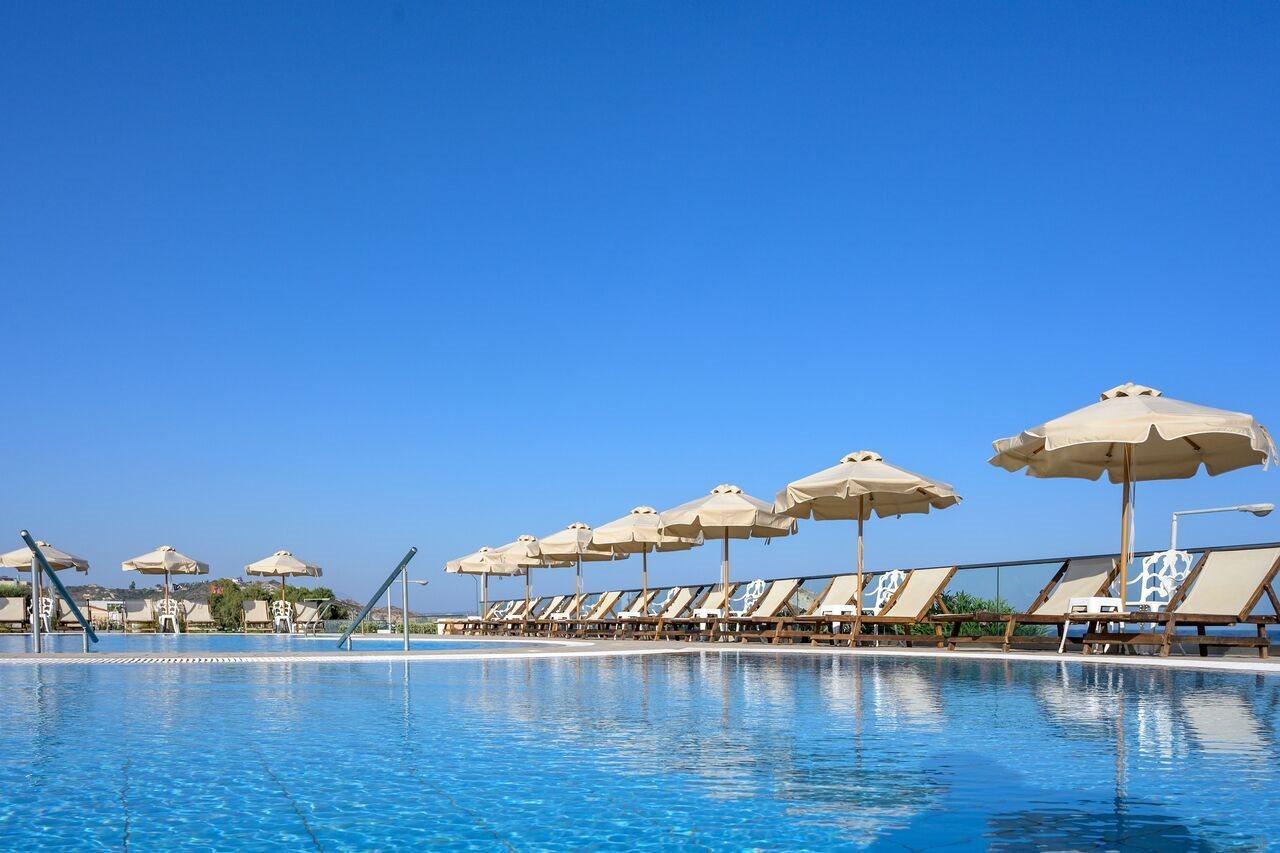 Royal Bay Suites Kéfalos エクステリア 写真