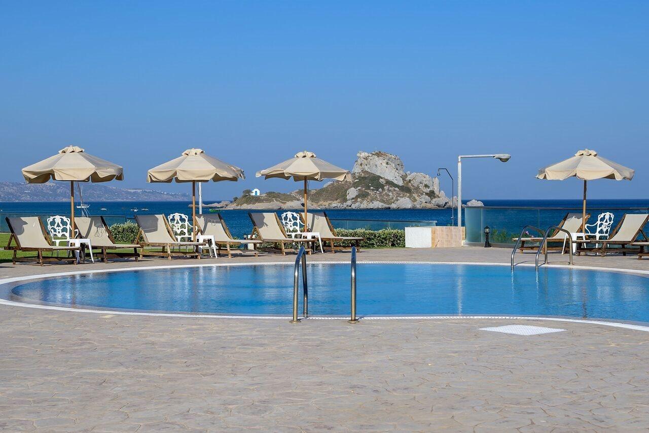 Royal Bay Suites Kéfalos エクステリア 写真