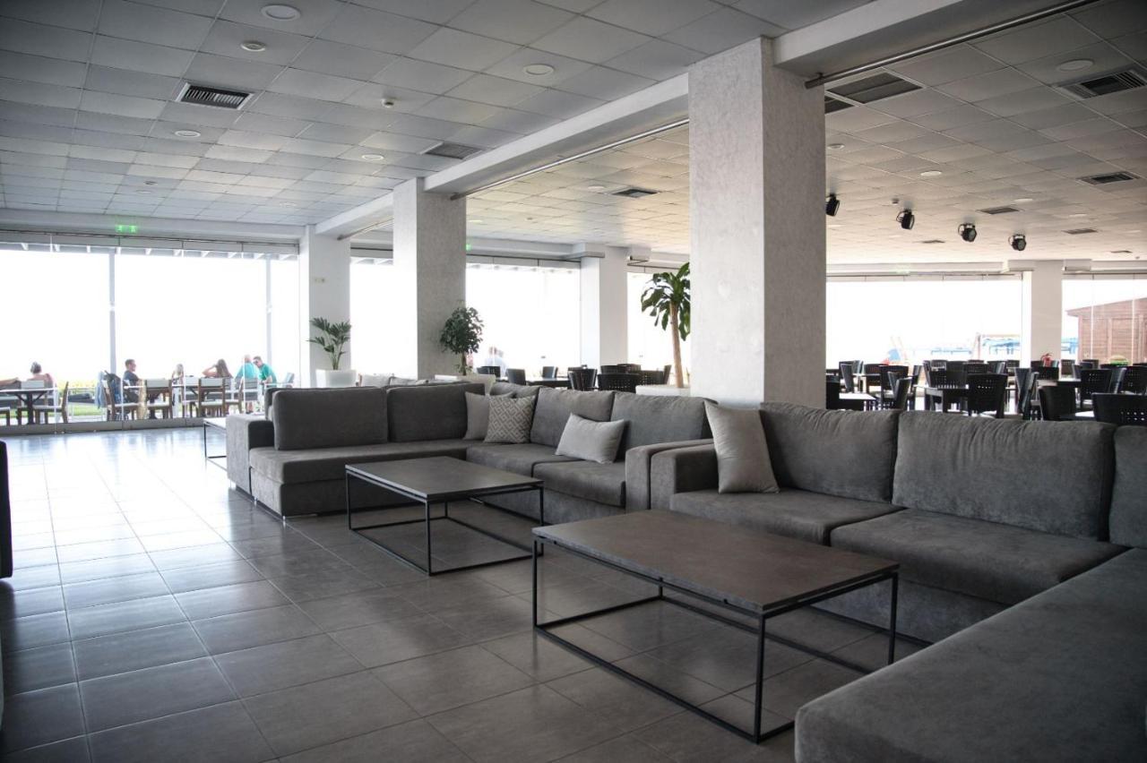 Royal Bay Suites Kéfalos エクステリア 写真